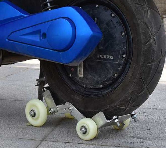 电动汽车半路上没电了怎么办_纯电动汽车半路没电_汽车半路没电