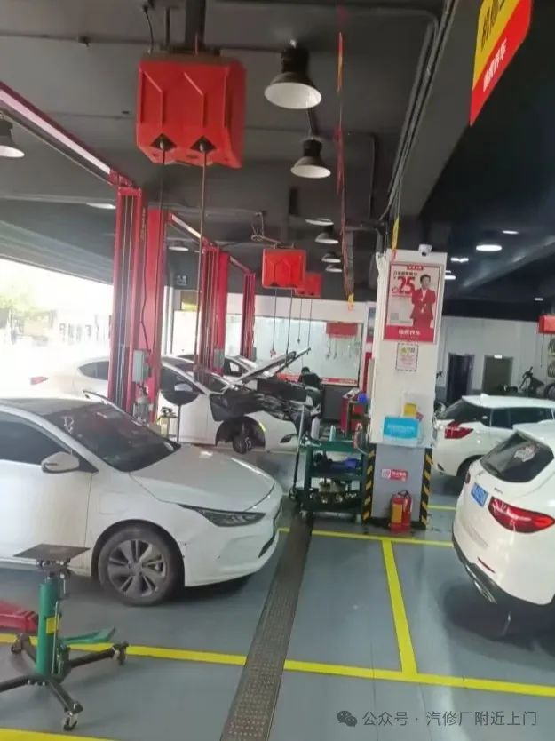 救援补胎_救援补胎收费标准_救援补胎附近