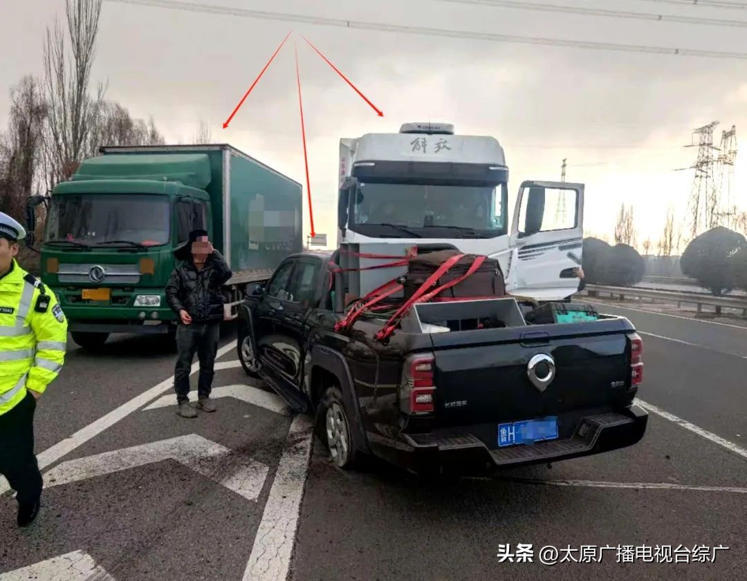 高速车胎爆胎_高速上爆胎_高速上胎爆了