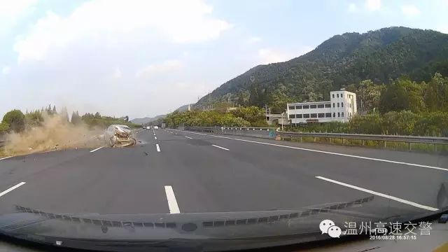 高速上面爆胎_高速爆胎车上路怎么办_车爆胎在高速上